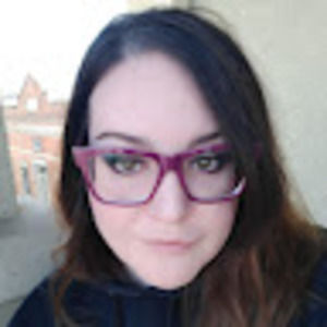 Meet your Posher, Faye